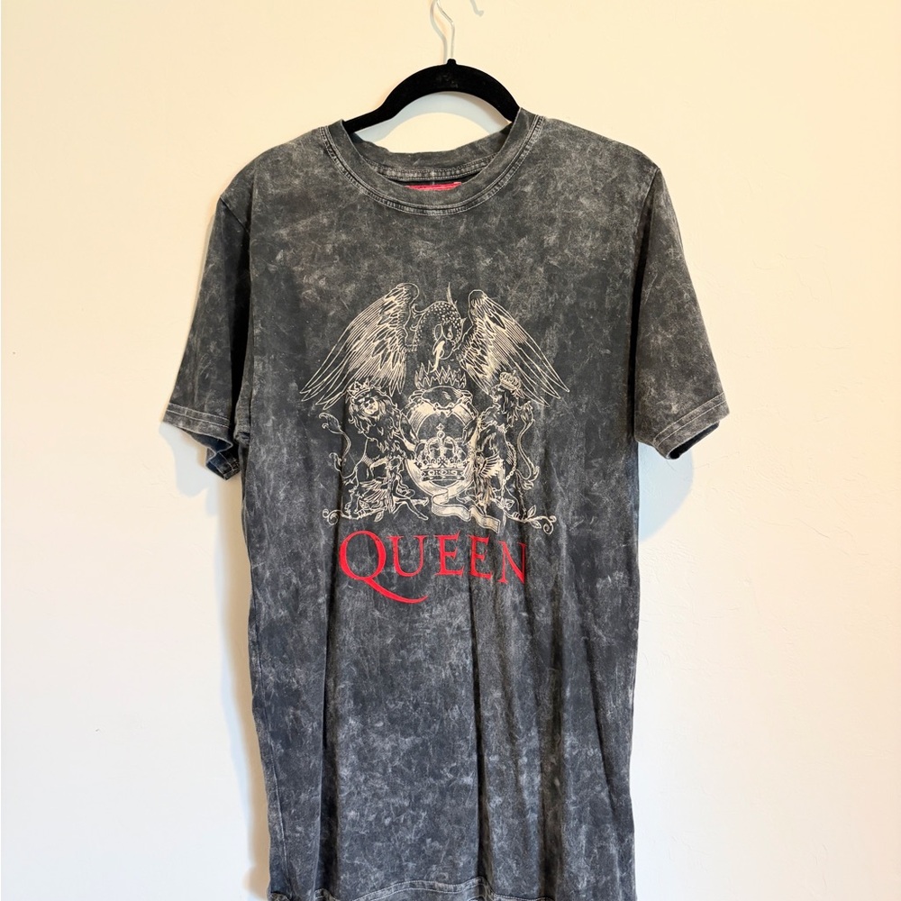 American Needle the band Queen Graphic T-Shirt Small